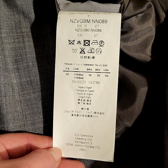 Armani Collezioni suit - Picture 9 of 13